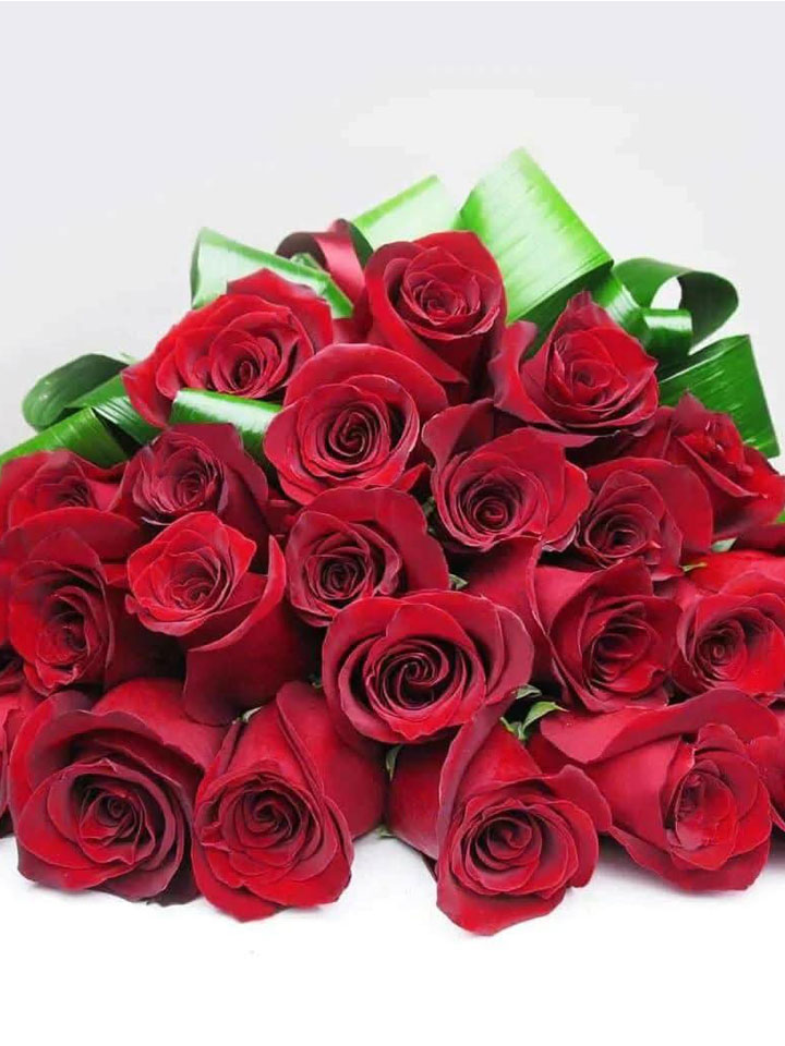 Expression of Love Flower Arrangement (18 Red Velvet Roses)